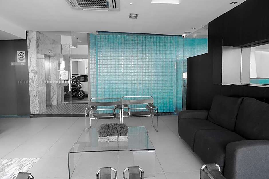 Nu Hotel