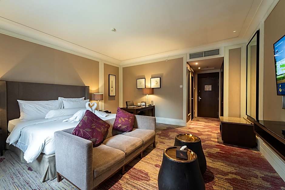 I Hotel Batam