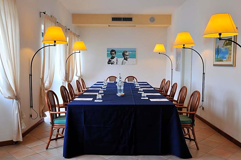 Hotel Brigantino Non Dista