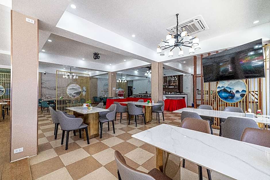 Phuket Meet Holiday Hotel