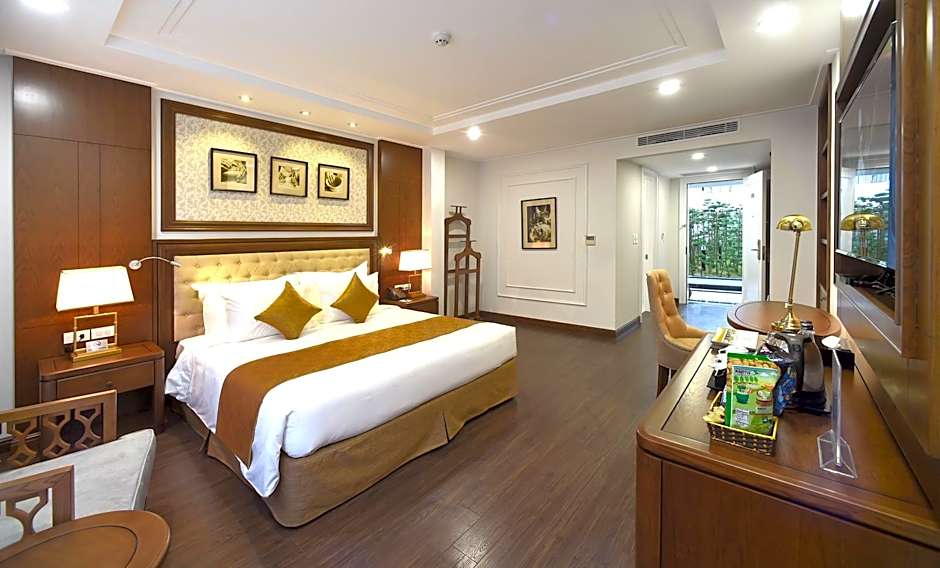 Garco Dragon Hotel 2