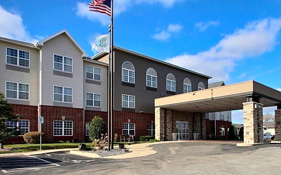 Holiday Inn Express Hotel & Suites Milwaukee Airport By IHG