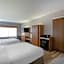 Holiday Inn Express and Suites Gilbert Mesa Gateway Airport By IHG
