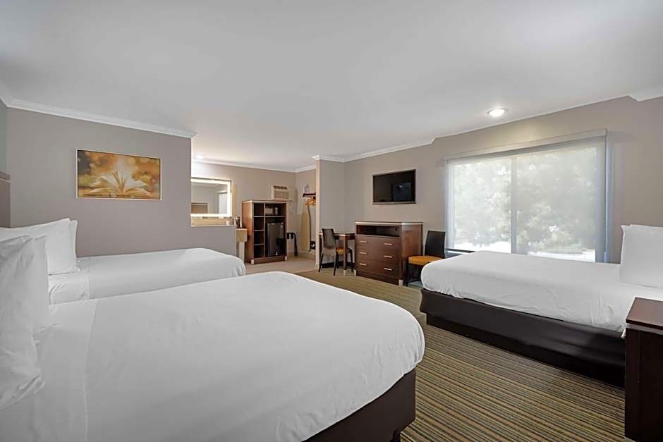 Best Western Courtesy Inn Hotel - Anaheim Resort at the Park