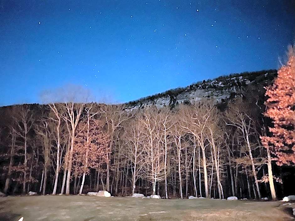 Minnewaska Lodge
