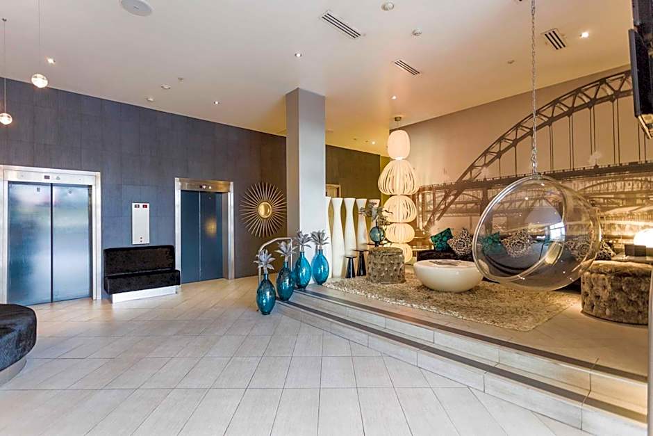 Sandman Signature Newcastle Hotel
