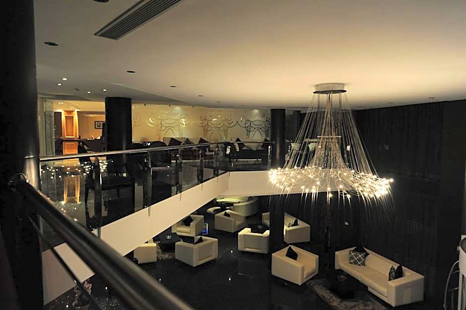 Rive Hotel