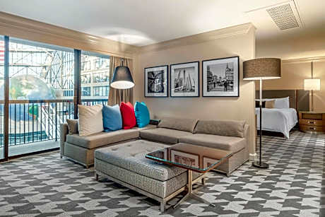 Suite Executive 2 Bedrooms – 2 King Beds and Sofa Bed