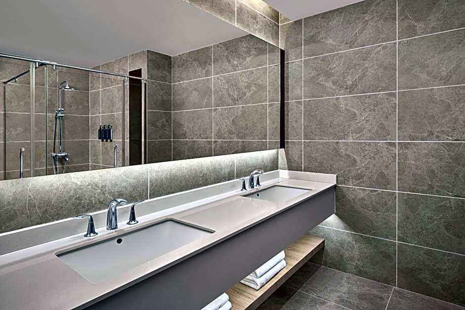 Sheraton Samoa Aggie Grey's Hotel & Bungalows