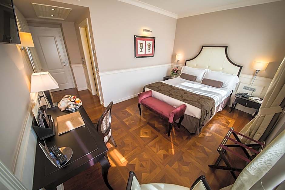 Victoria Hotel Letterario