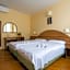 Hotel Saini with Air conditioning