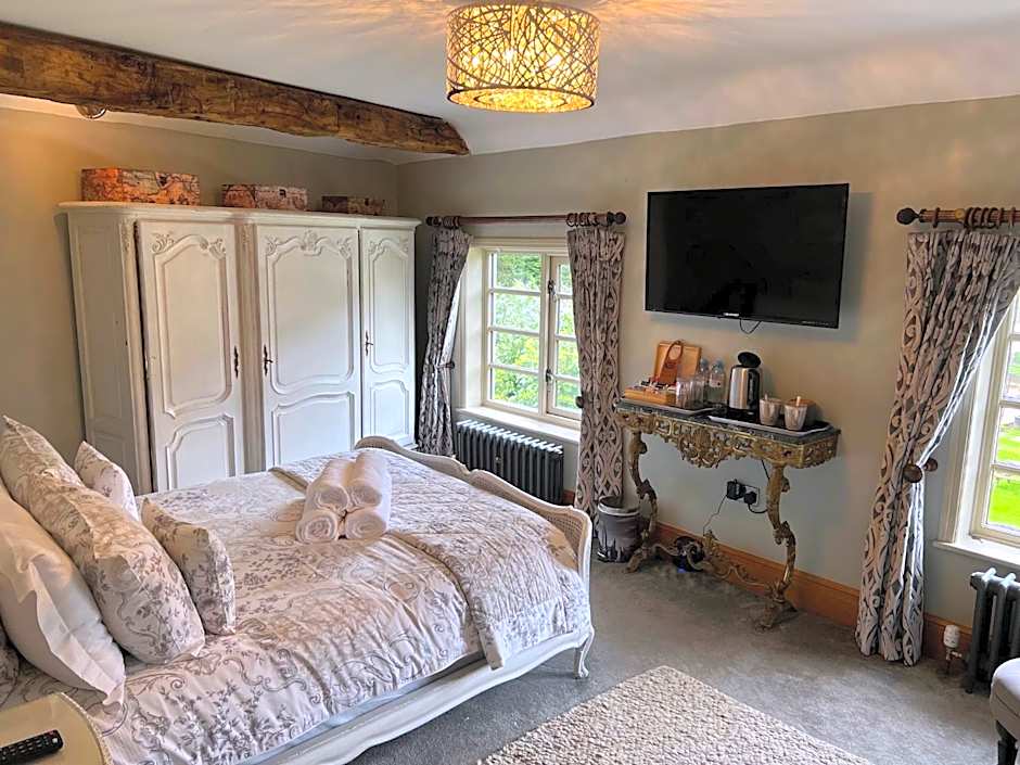 The Bridge House Restaurant and Hotel