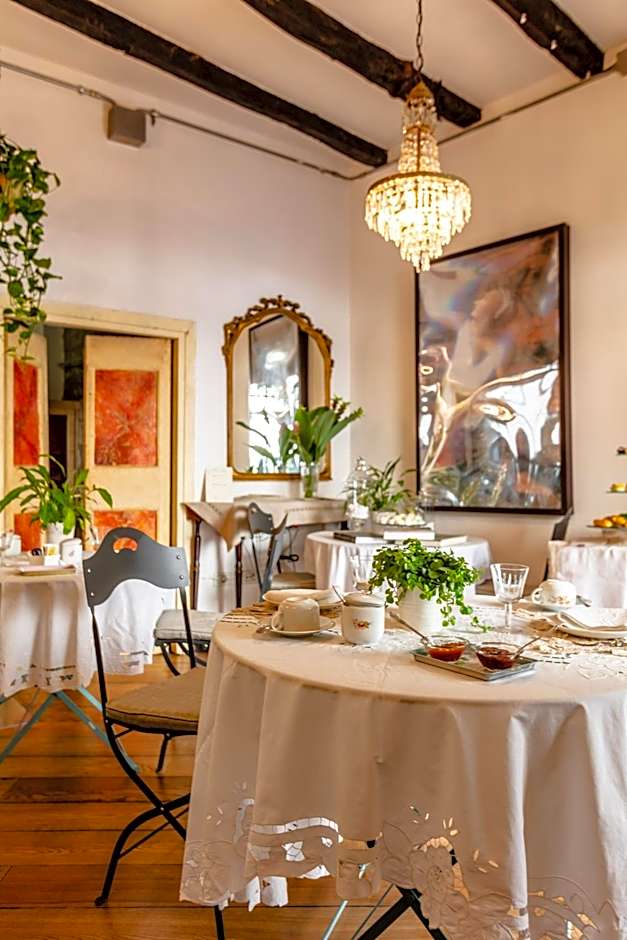 B&B dei Papi Boutique Hotel