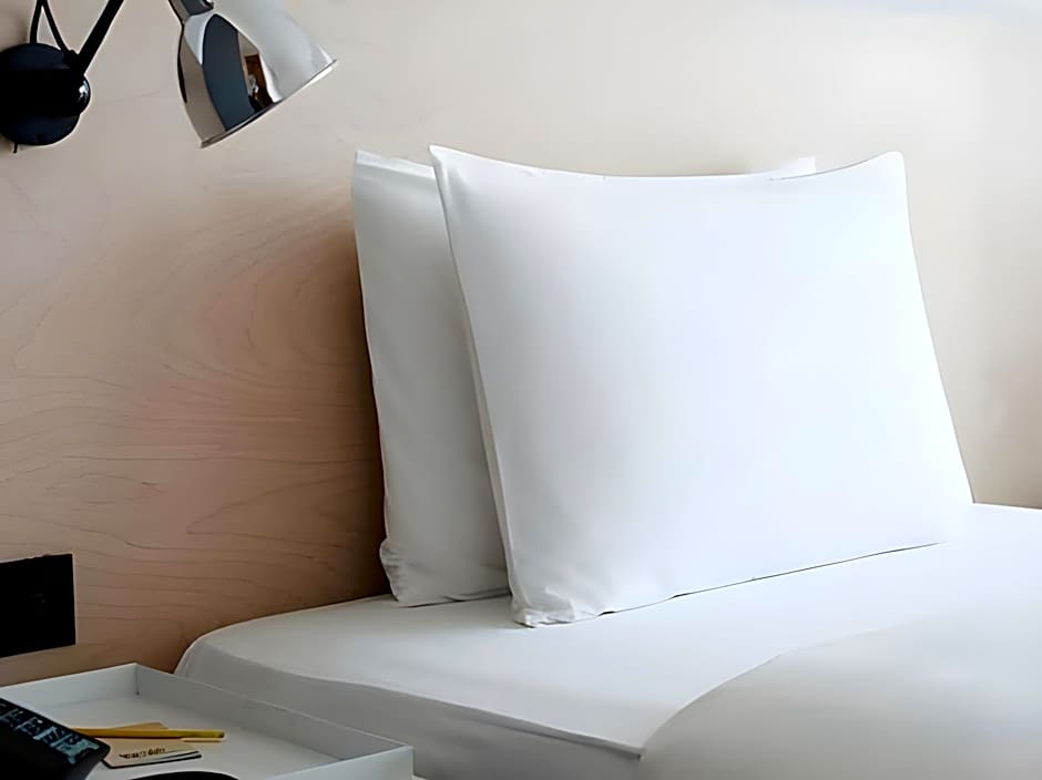 Amba Taipei Songshan