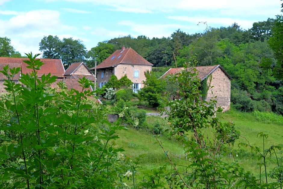 Chambre privative et originale, à 20 mn de Cluny