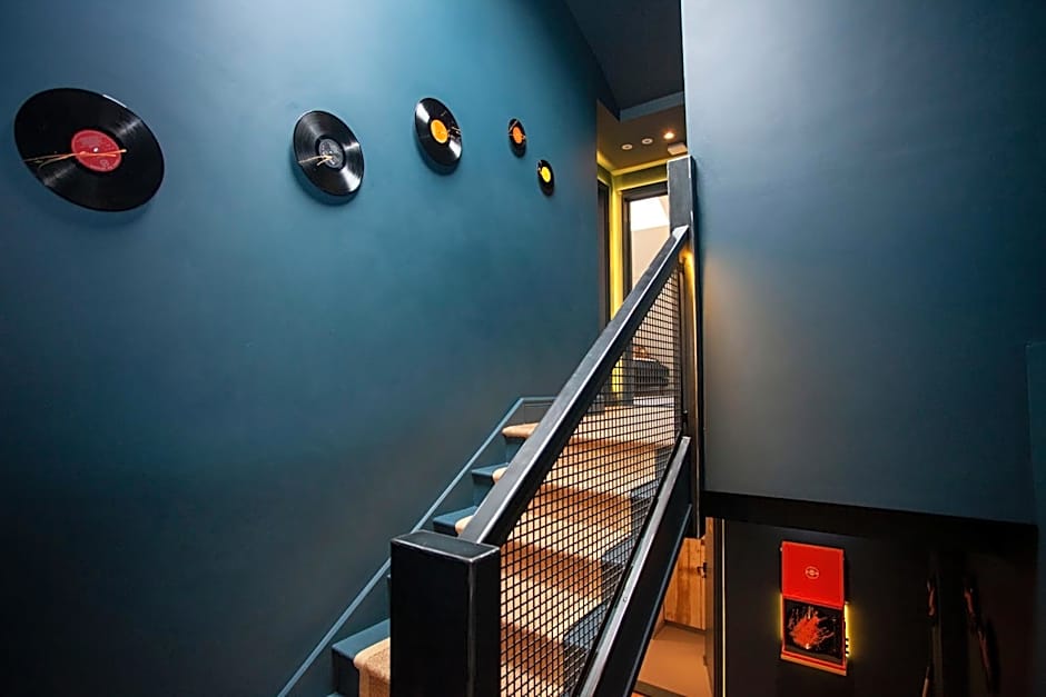 Higgihaus Aparthotel, Clare Street