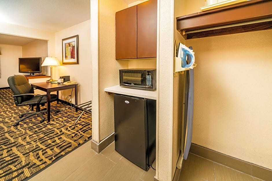 Quality Inn & Suites