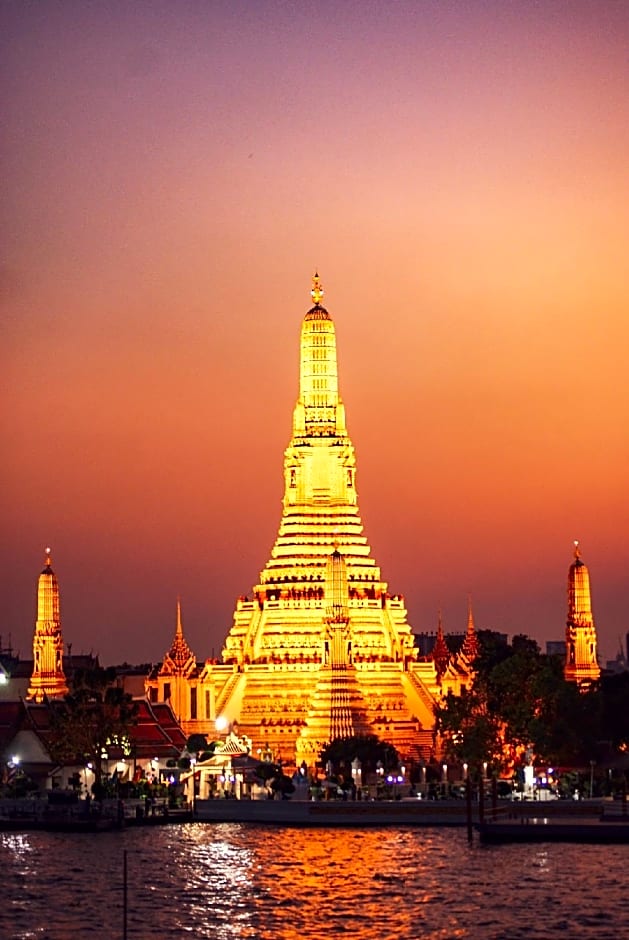 SSIP Boutique Dhevej Bangkok