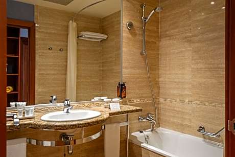 Comfort Double or Twin Room
