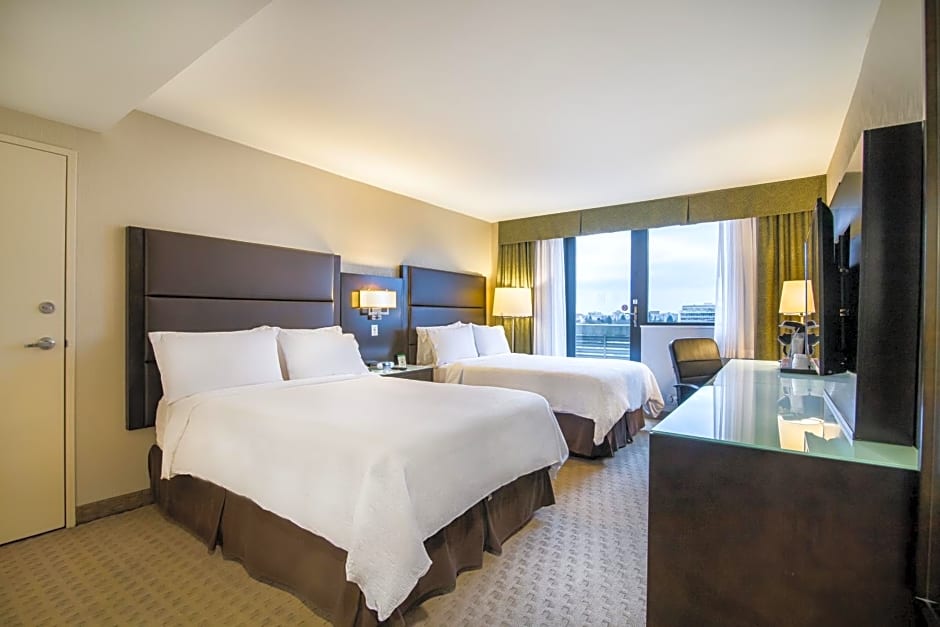 Holiday Inn Vancouver-Centre Broadway By IHG