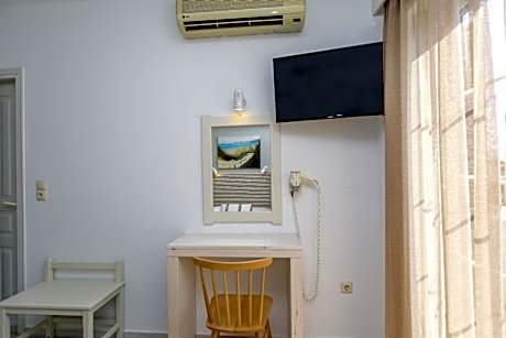 Economy Apartment (4 Adults)