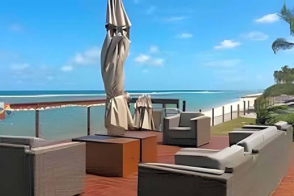 Nui Supreme Beach Living