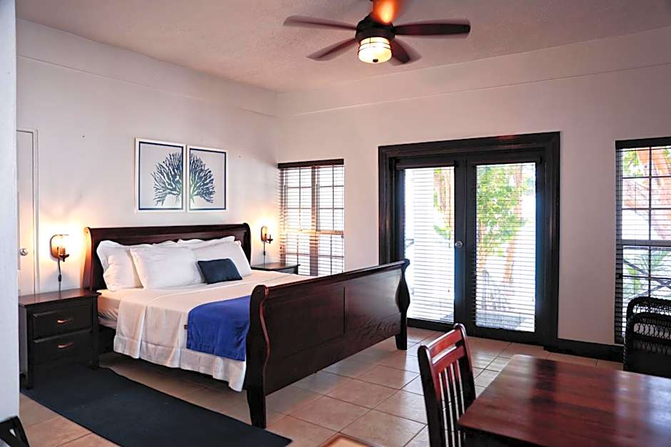 Blue Waters Inn