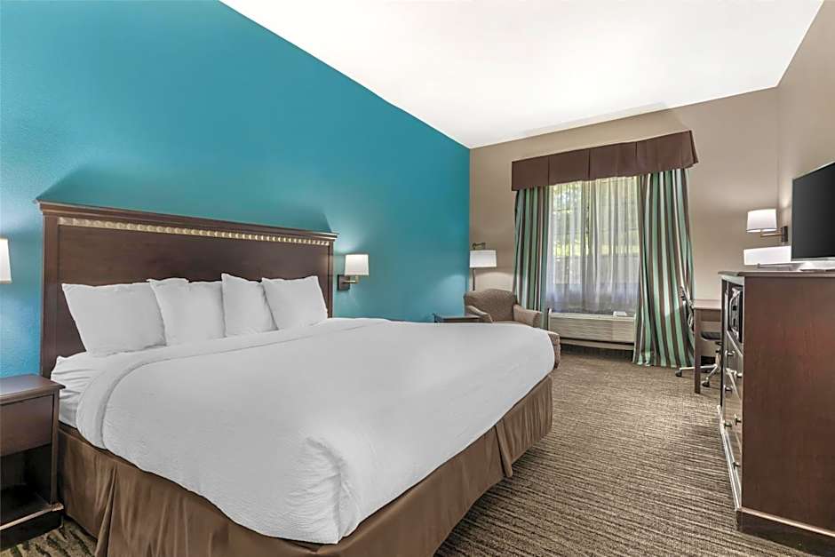 Best Western Mineola Inn