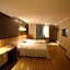 7 Days Inn Yunfu Luoding Central