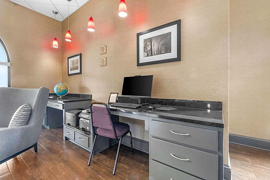 Comfort Suites Jackson I-40