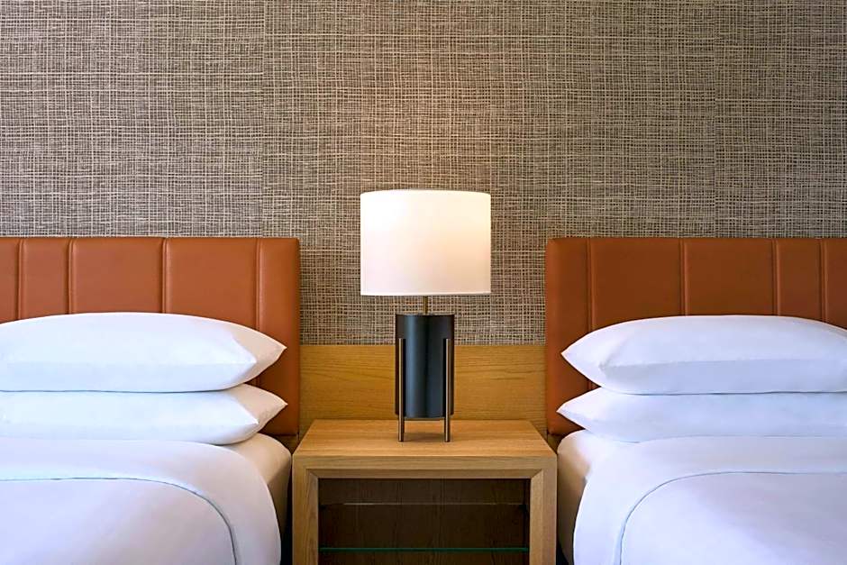 Sheraton Suites Chicago O'Hare