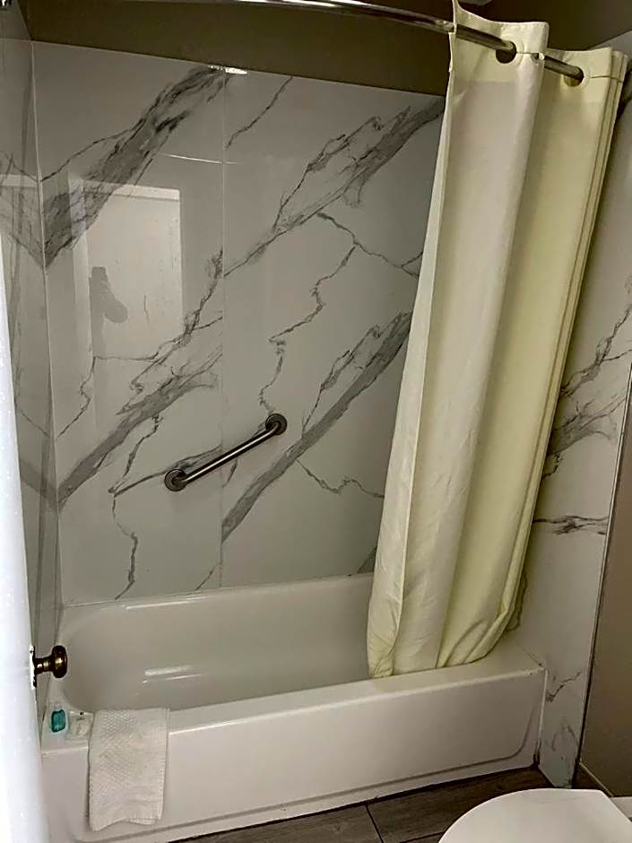 Suburban Studios Columbia - Harbison