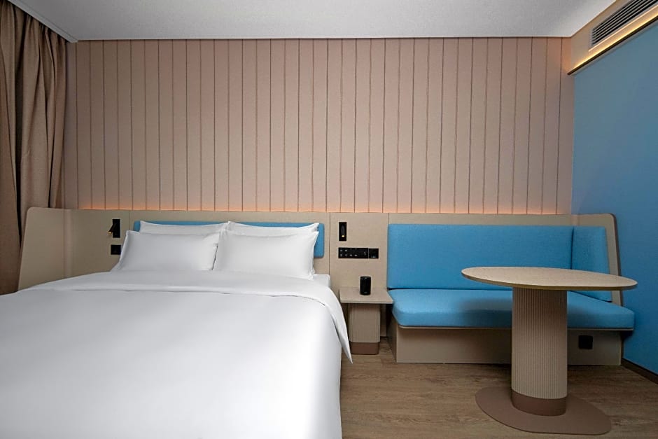 Hanting Hotel Puyang Stadium Lishan Road