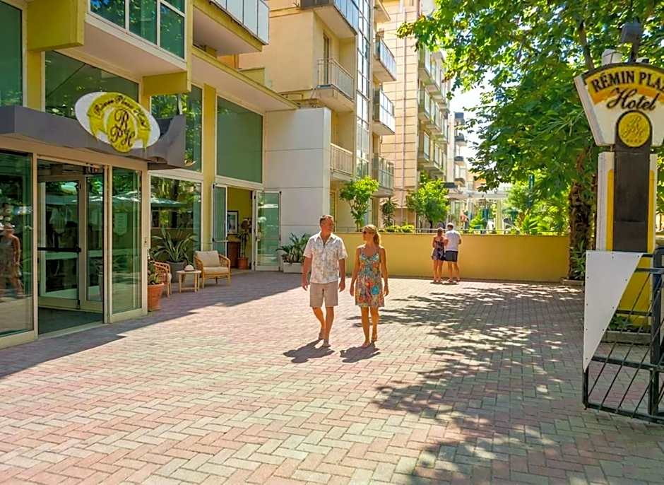 Hotel Remin Plaza