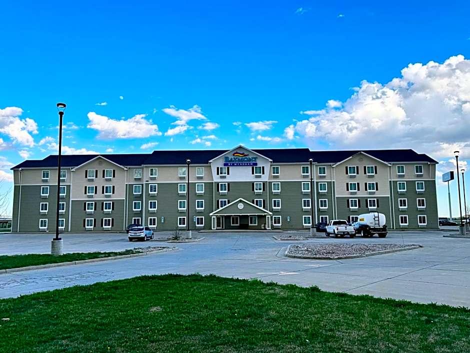 Baymont Inn & Suites By Wyndham Dickinson, ND