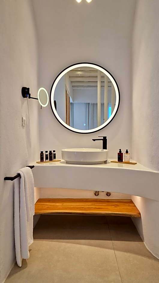 AGADA Folegandros Suites & Villas Adults Only