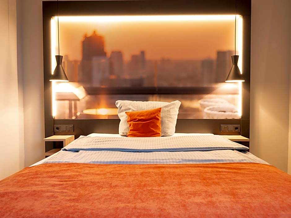 JustStay Mülheim Oberhausen Hotel & Apartments