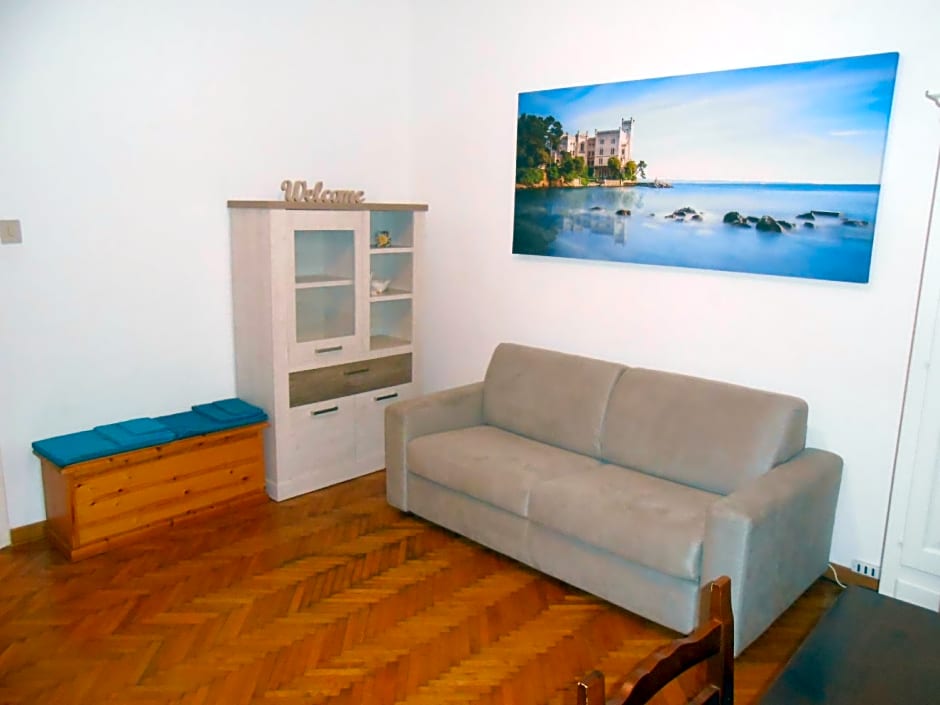 Appartamento in centro con wifi e posto auto in garage