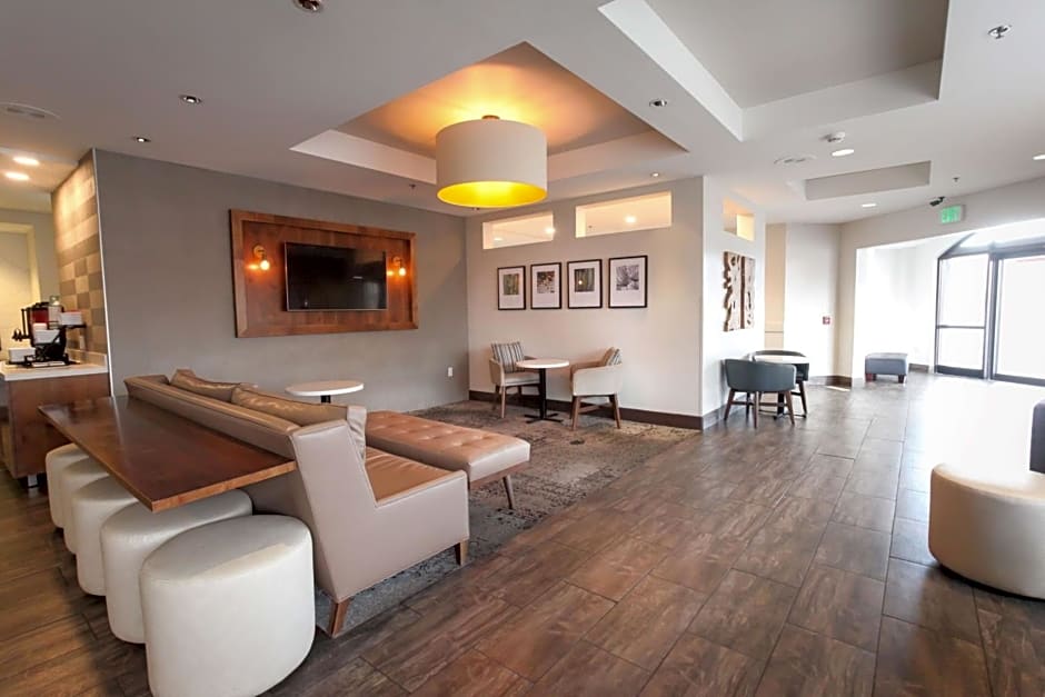 Best Western Plus Cotton Tree Inn