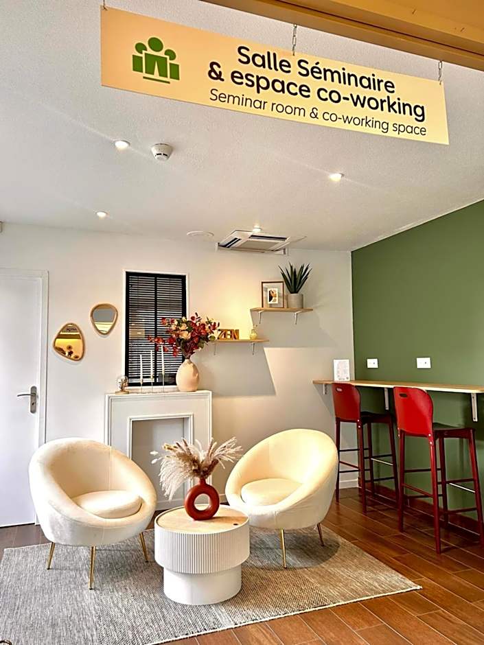 Campanile Montargis - Amilly