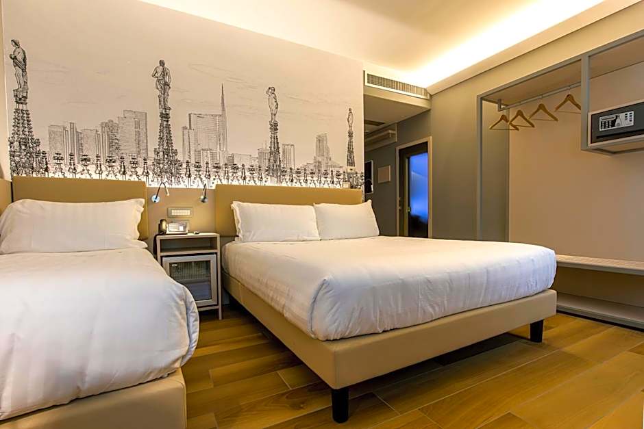 43 Station Hotel