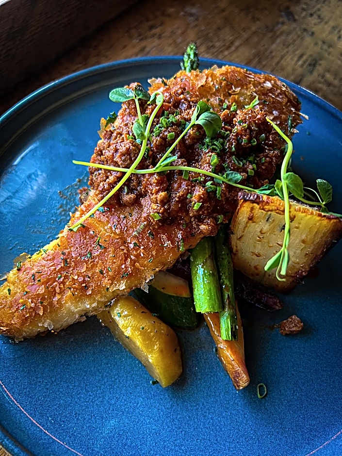 Slaymaker & Nichols Gastro House & Inn