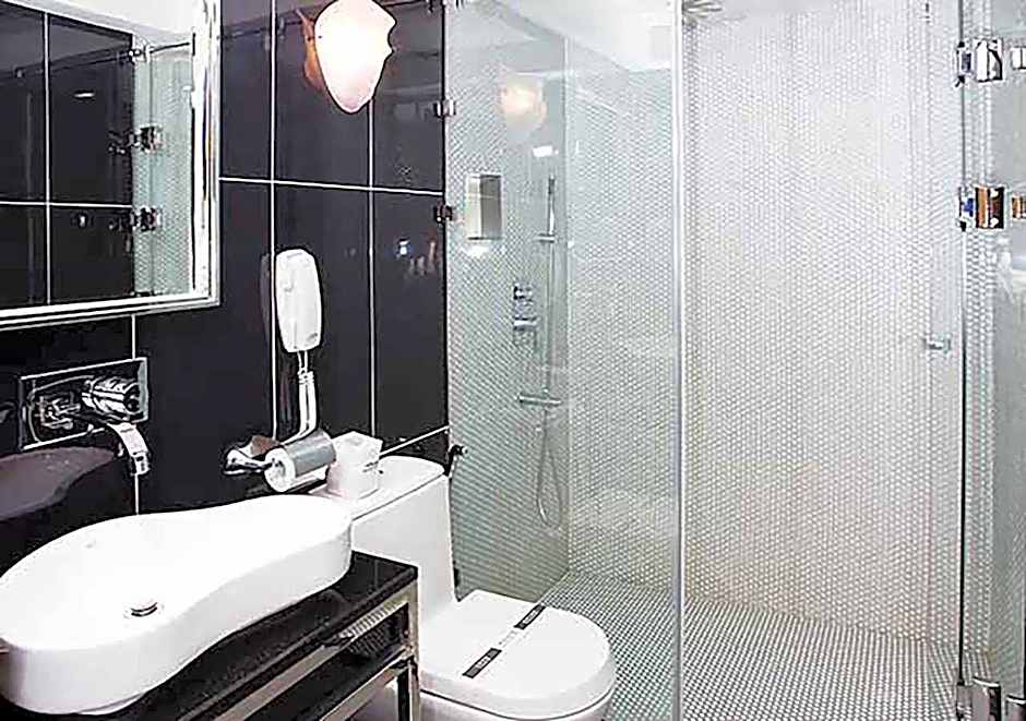 Royal Group Hotel Chun Shan Branch