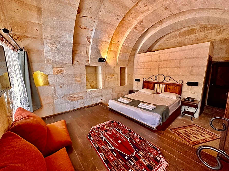 Harkasos Cave Hotel