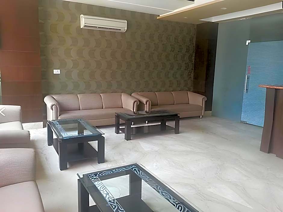 Hotel Grand Continental – Varanasi, VA