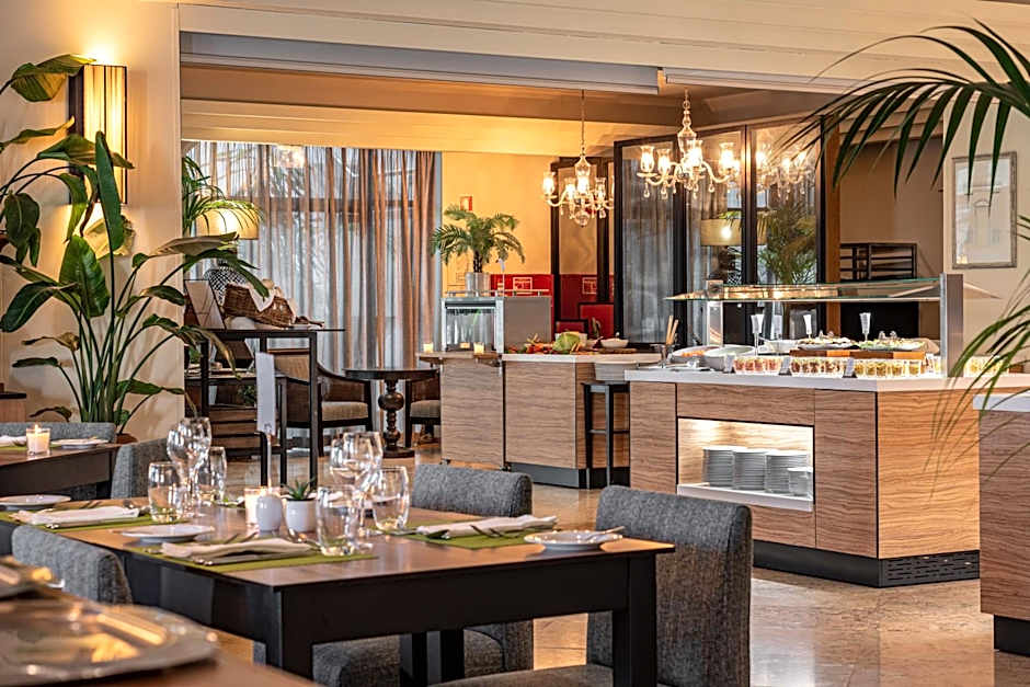 Onyria Quinta da Marinha Hotel