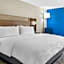 Holiday Inn Express & Suites Joplin Southeast