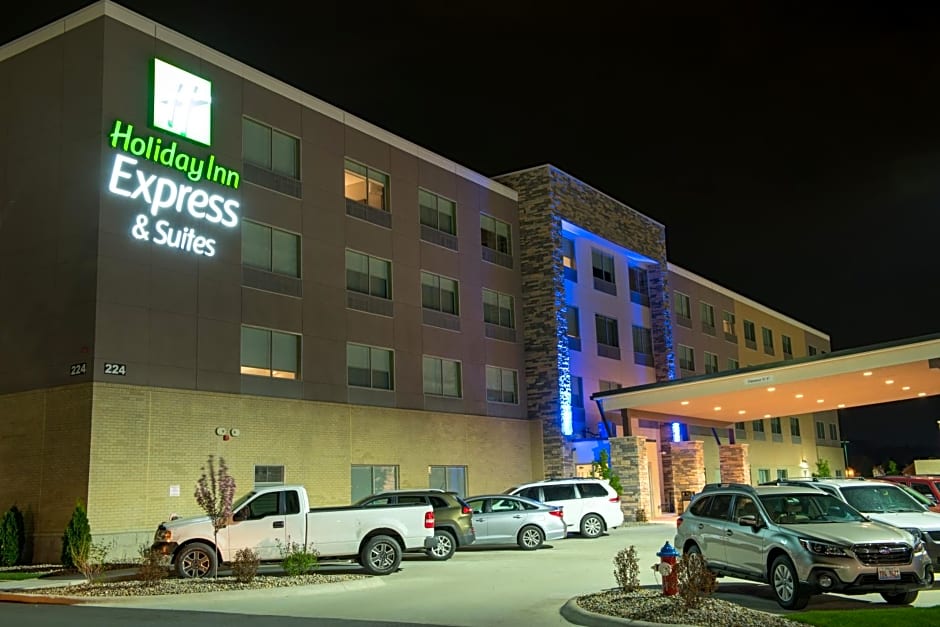 Holiday Inn Express and Suites Dayton Southwest By IHG