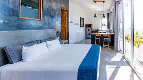 Studio with Sea View