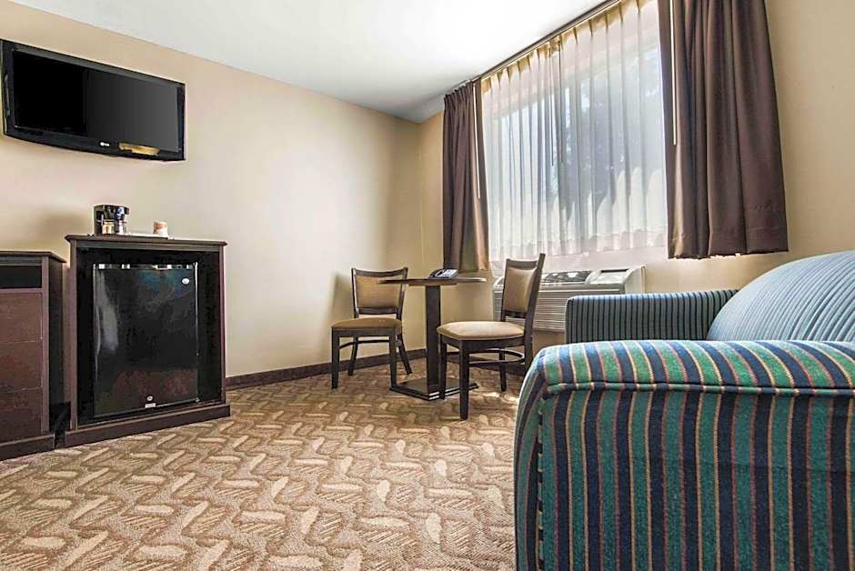 Quality Inn - Niagara Falls Blvd